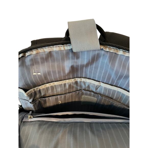 Kroser Computer and Charge Backpack - Picture 7 of 8